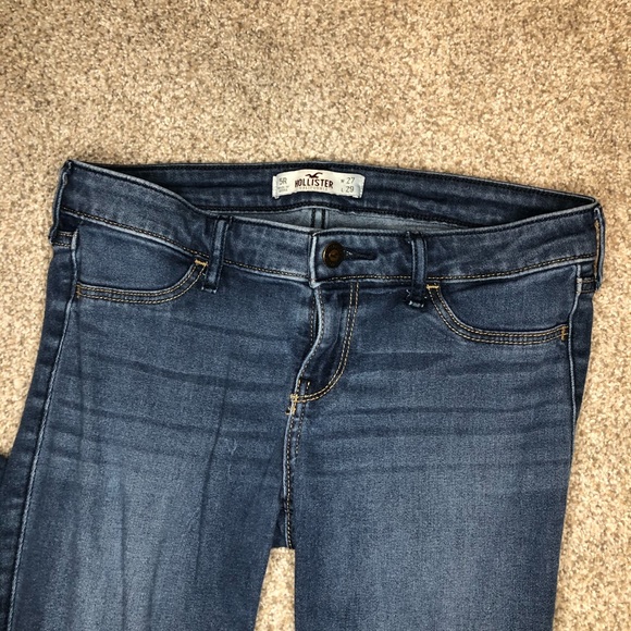 Hollister Skinny Jeans - Picture 2 of 8